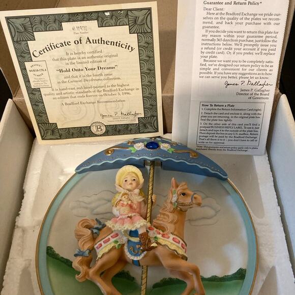 The Bradford Exchange, 1996, Carousel Daydreams, Hold On To Your Dreams - Music - Picture 2 of 9